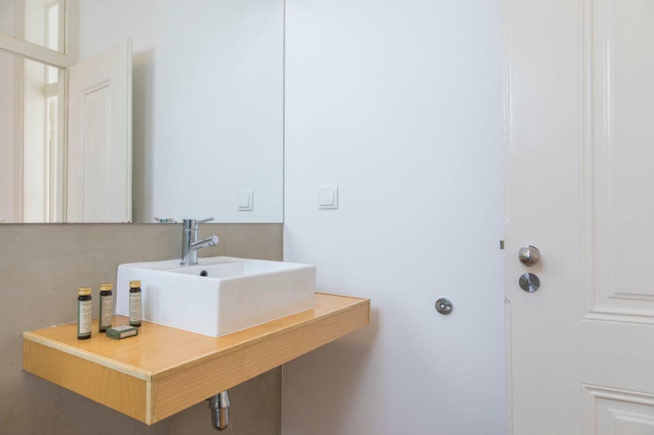 Lovelystay - Sunny Santa Catarina II Lisboa Εξωτερικό φωτογραφία